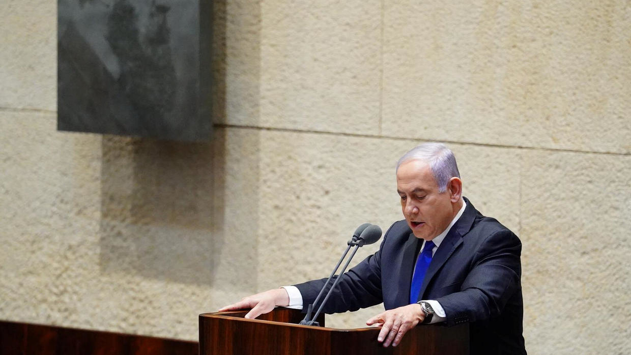Photo of Israel’s Netanyahu presents his unity government to parliament