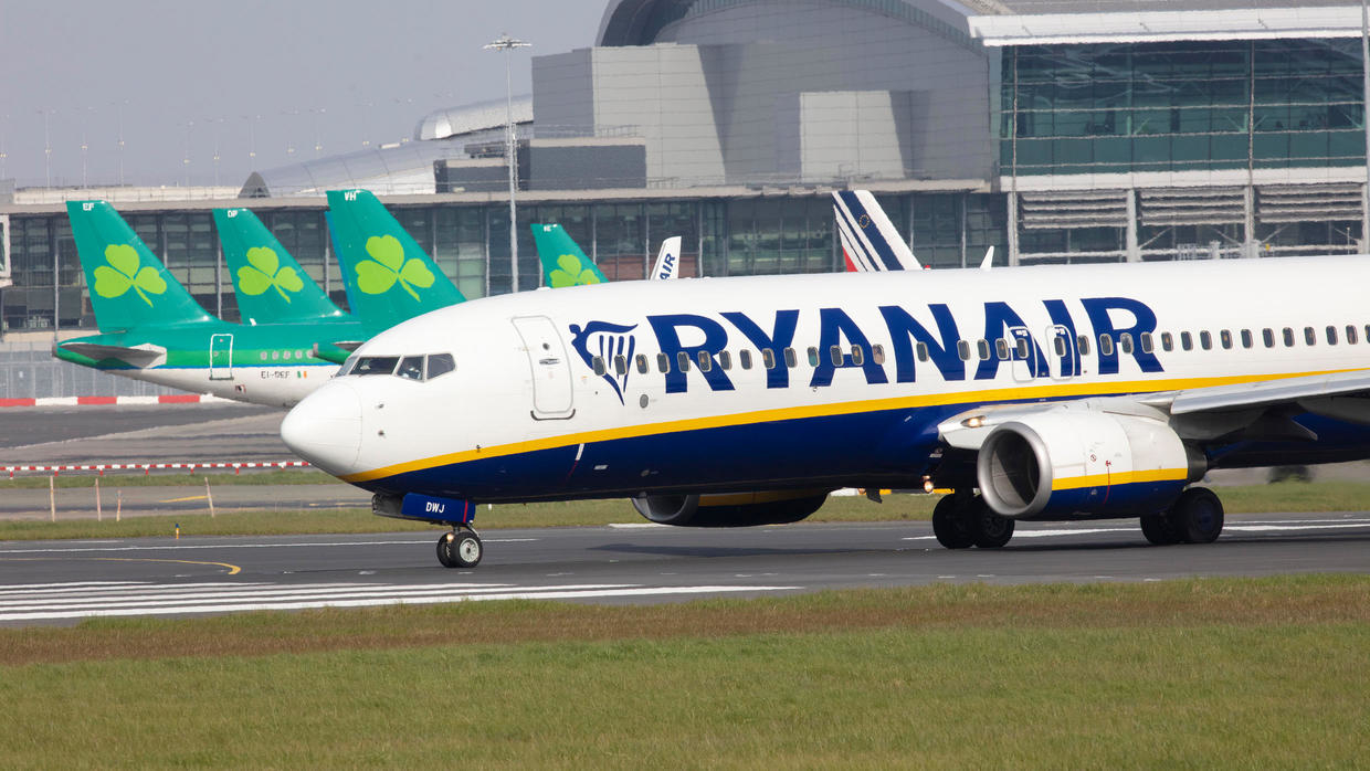 Photo of France denounces Ryanair ‘blackmail’ in employee pay-cut-or-redundancy ultimatum