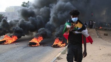 Photo of Sudan coup: Three killed in protests against military takeover